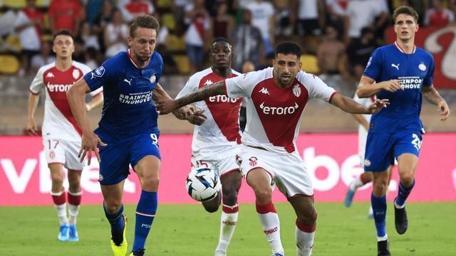 了俱乐部自 了俱乐部自